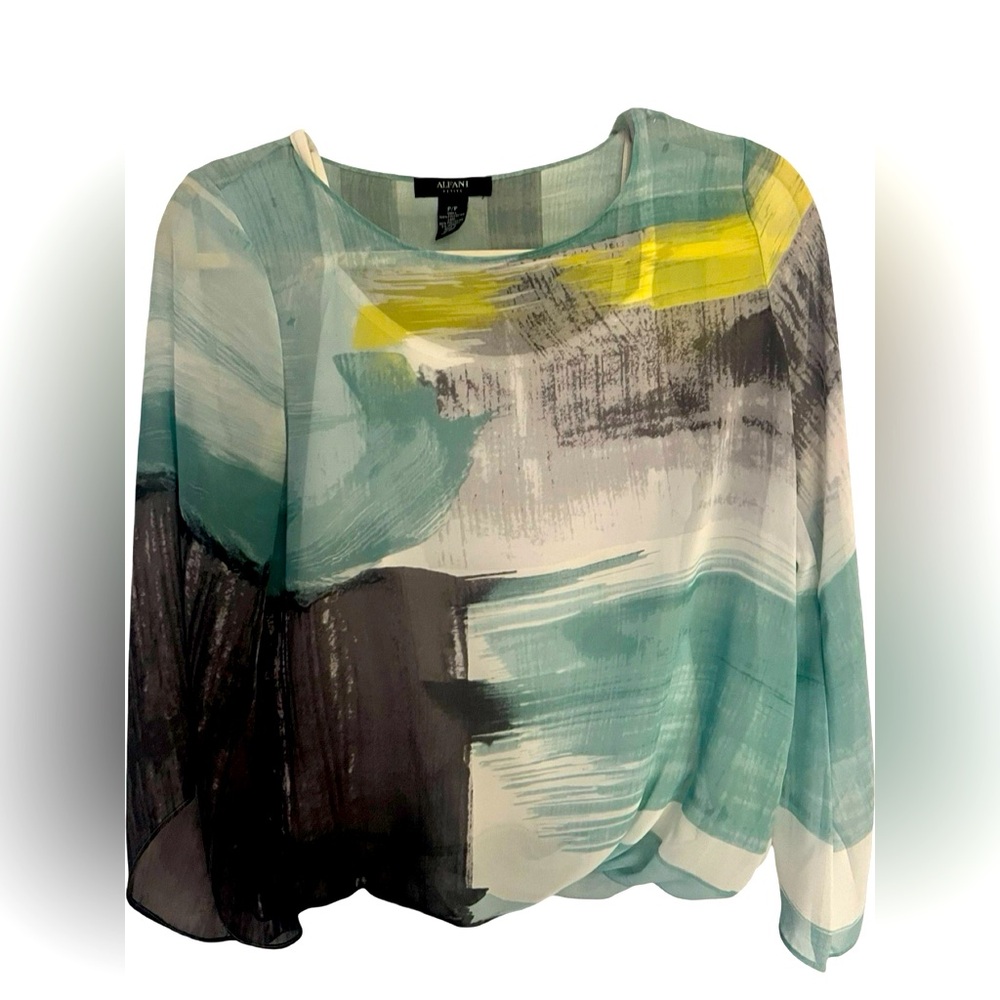 Petite Flowing-Sleeve Flattering Blouse, New Exclusive Macy's Designer Small